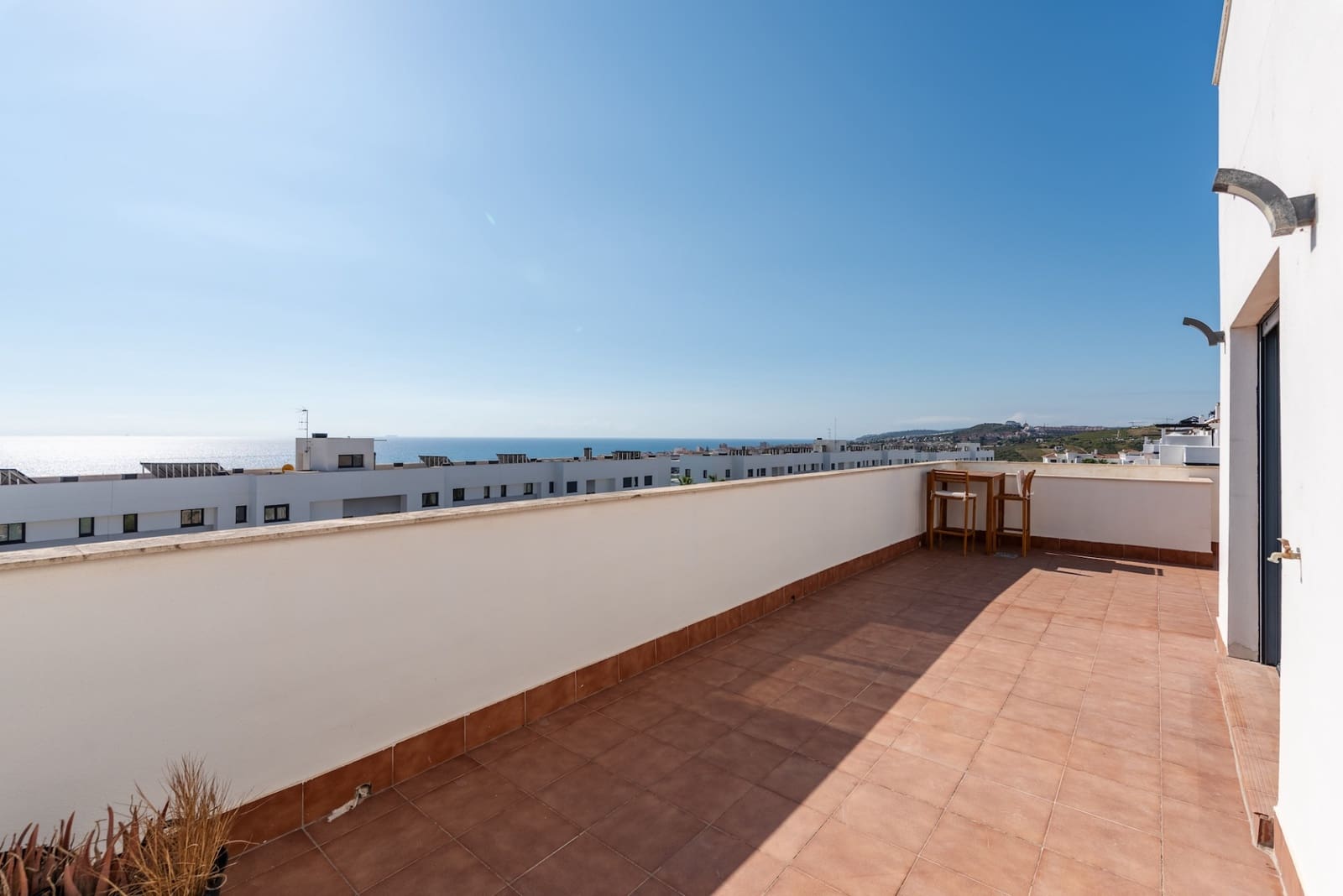 2 soveværelse Penthouse til salg i Casares med swimmingpool garage - € 399.000 (Ref: 10048976)