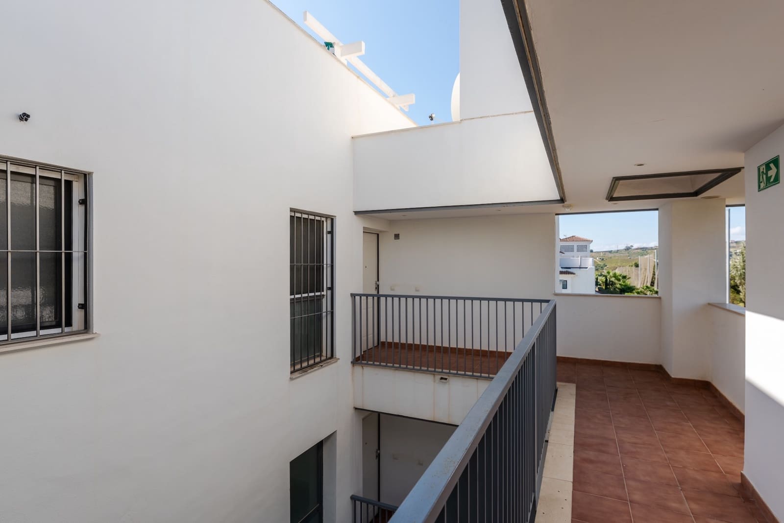 2 soveværelse Penthouse til salg i Casares med swimmingpool garage - € 399.000 (Ref: 10048976)
