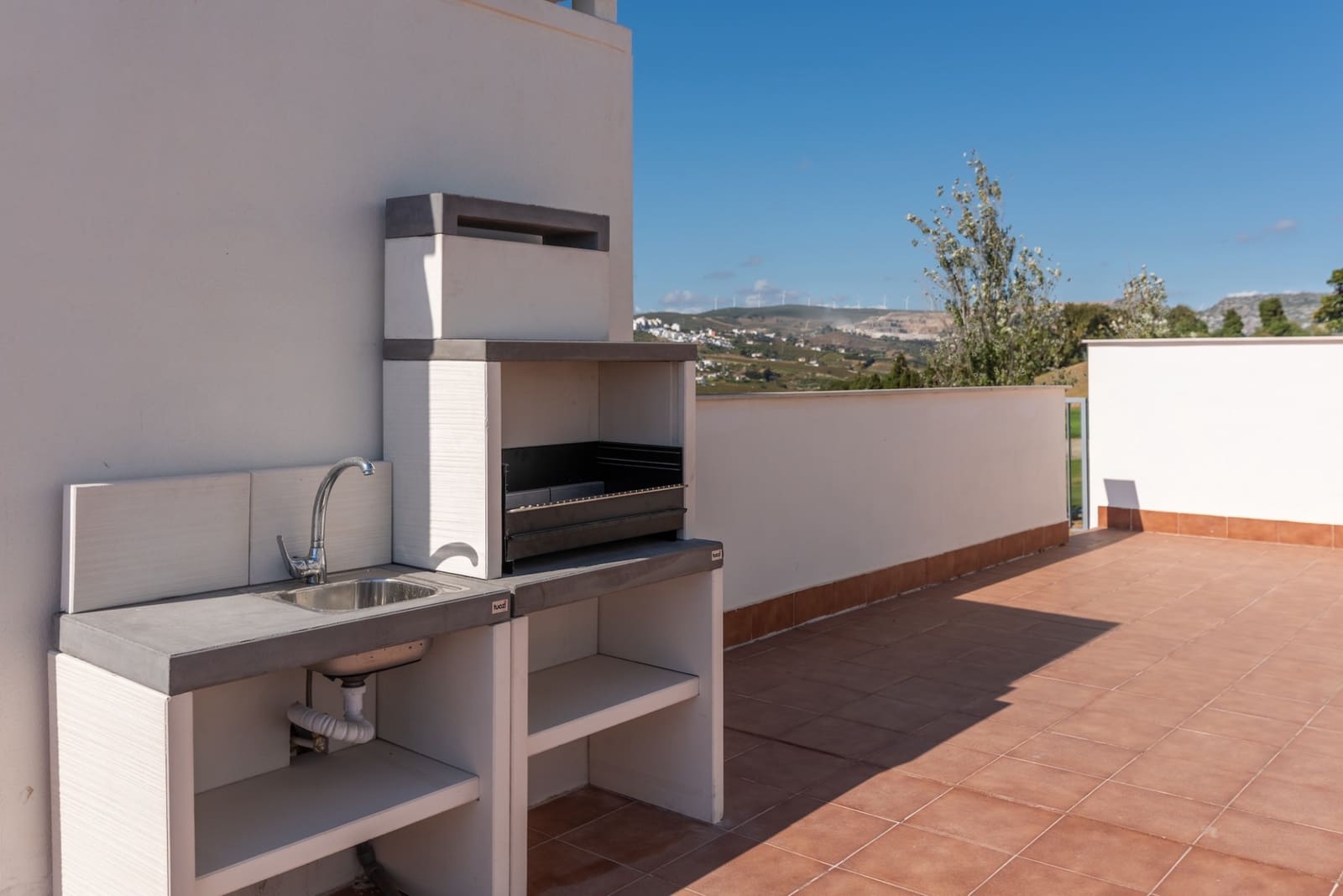 2 soveværelse Penthouse til salg i Casares med swimmingpool garage - € 399.000 (Ref: 10048976)