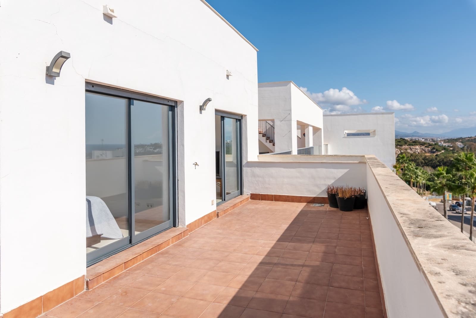 2 soveværelse Penthouse til salg i Casares med swimmingpool garage - € 399.000 (Ref: 10048976)