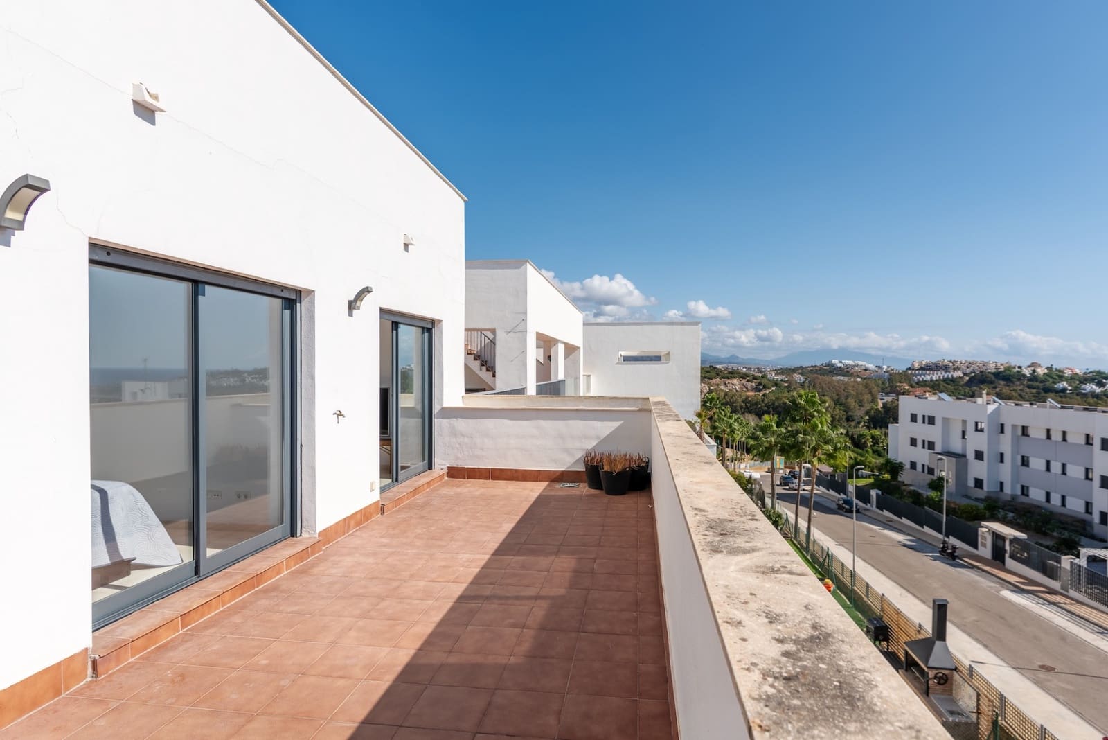2 soveværelse Penthouse til salg i Casares med swimmingpool garage - € 399.000 (Ref: 10048976)