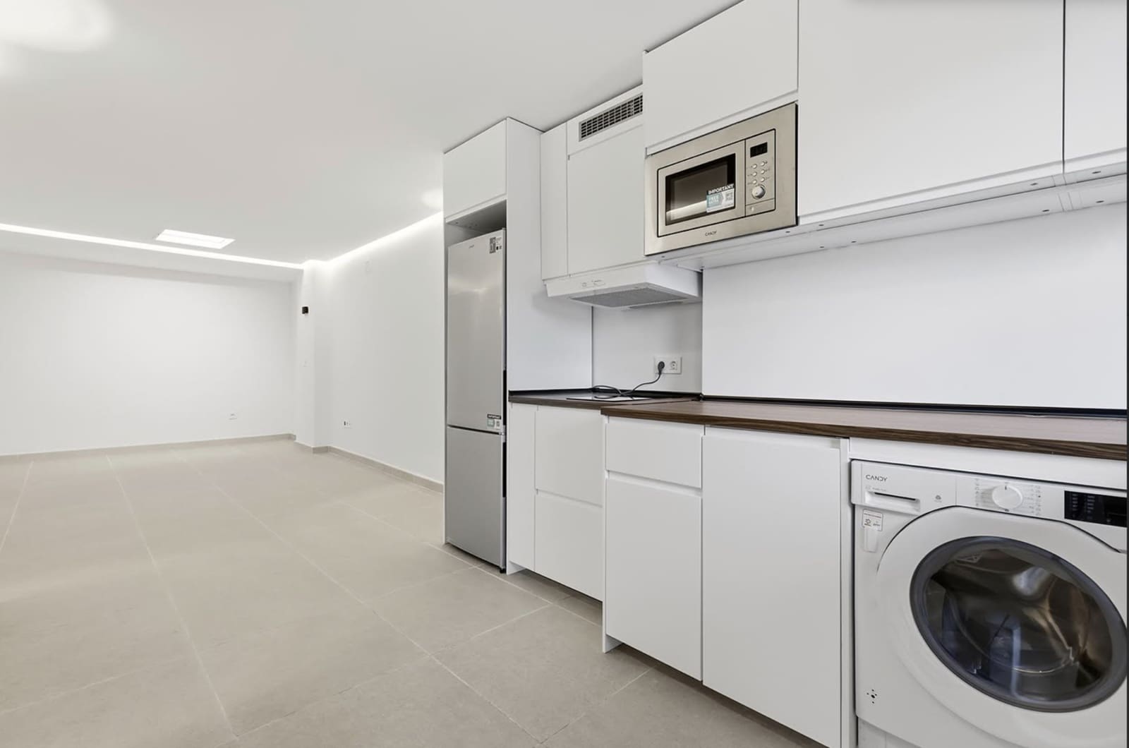 1 bedroom Studio for sale in Marbella with pool - € 235,000 (Ref: 10061731)