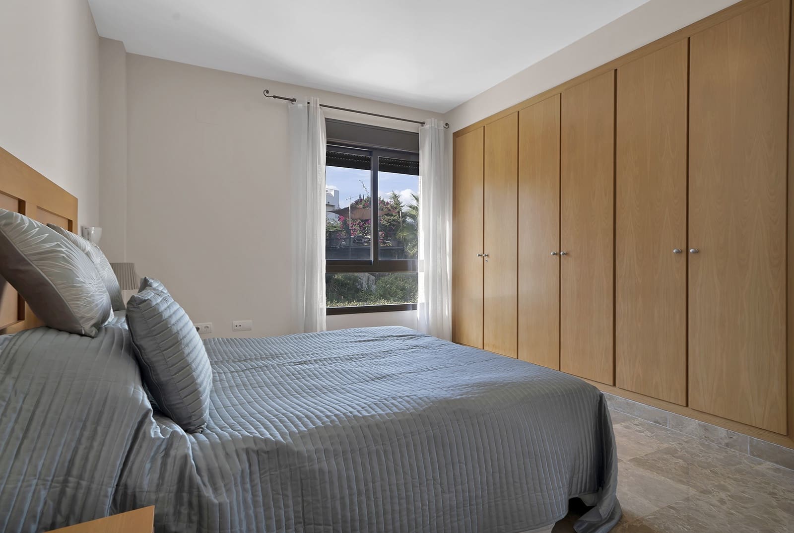 2 bedroom Apartment for sale in New Golden Mile with pool garage - € 349,000 (Ref: 10061740)