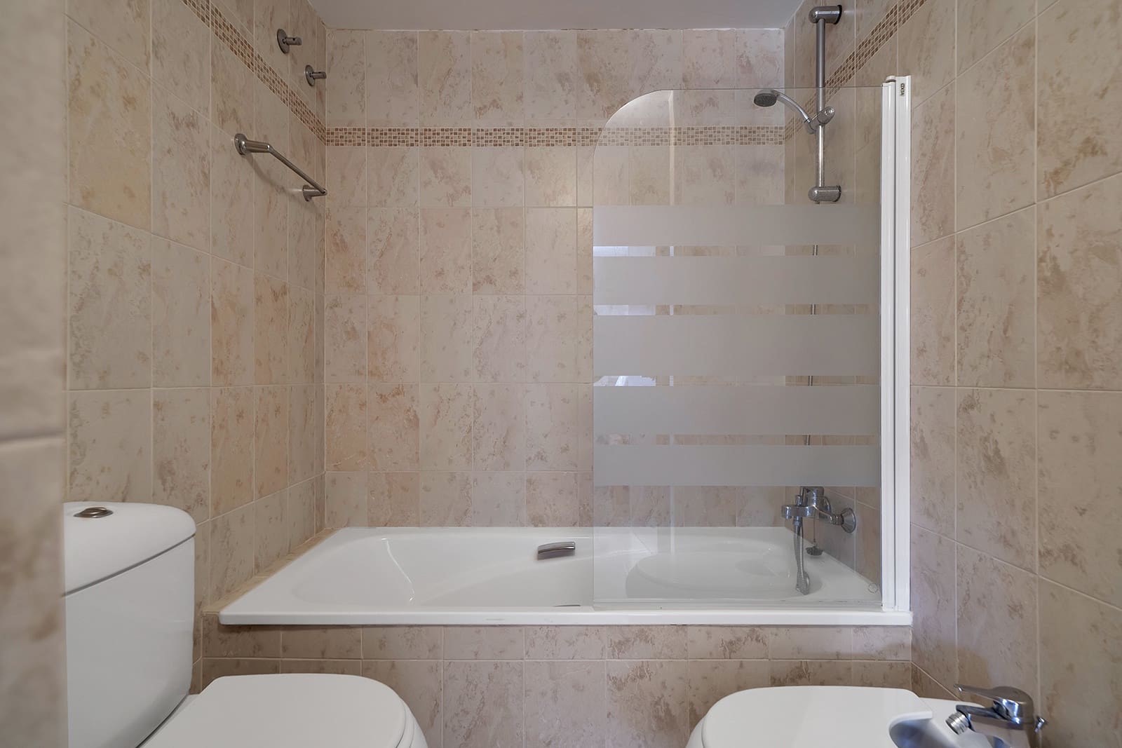 2 bedroom Apartment for sale in New Golden Mile with pool garage - € 349,000 (Ref: 10061740)