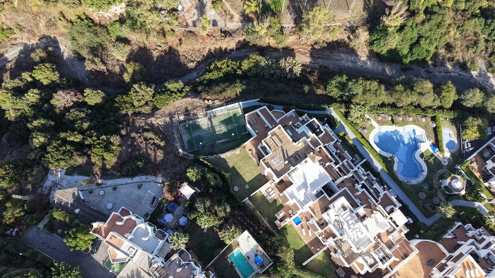 2 bedroom Apartment for sale in New Golden Mile with pool garage - € 349,000 (Ref: 10061740)