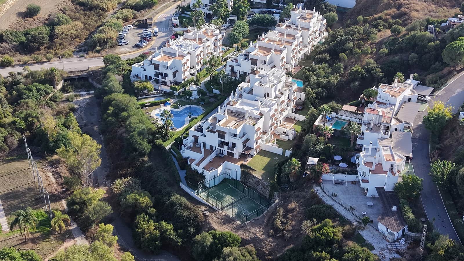 2 bedroom Apartment for sale in New Golden Mile with pool garage - € 349,000 (Ref: 10061740)