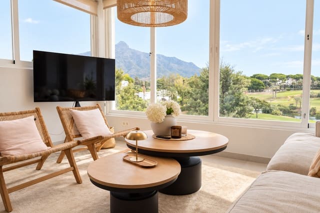 2 bedroom Penthouse for sale in Aloha Golf, Marbella with pool garage - € 495,000 (Ref: 10135961)
