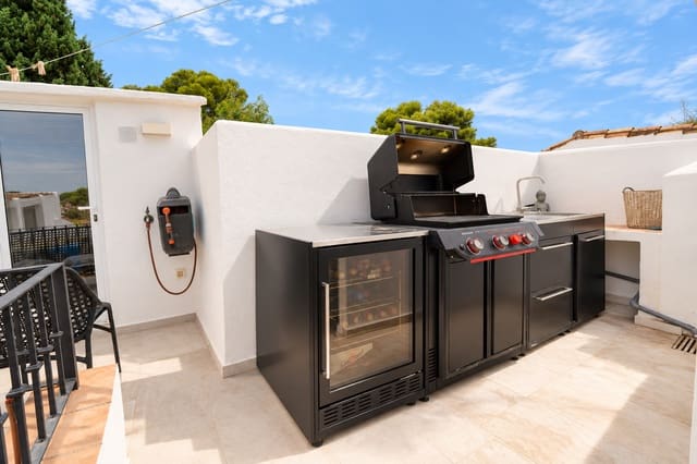 2 bedroom Penthouse for sale in Aloha Golf, Marbella with pool garage - € 495,000 (Ref: 10135961)