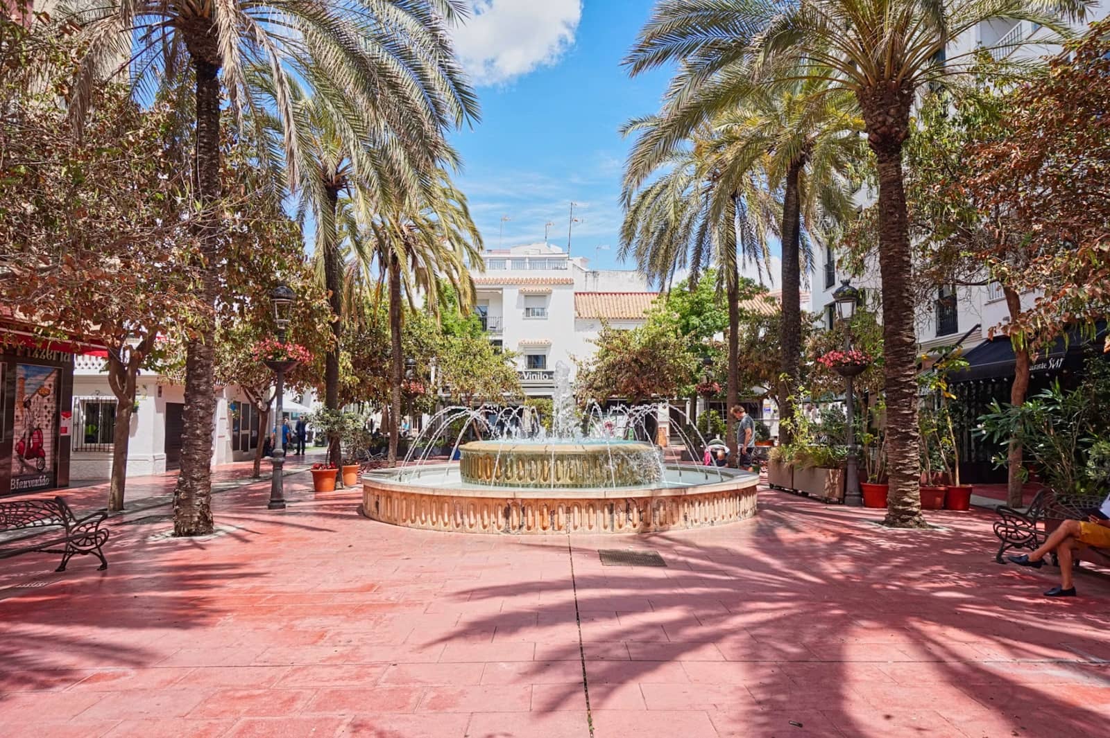 4 Zimmer Haus zu verkaufen in Nueva Andalucia mit Pool Garage - 649.000 € (Ref: 10135962)