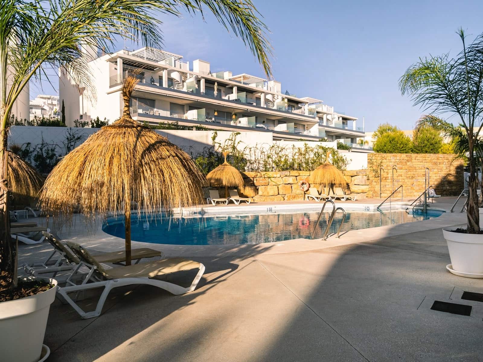 2 Zimmer Apartment zu vermieten in Cancelada mit Pool Garage - 2.500 € (Ref: 10146984)