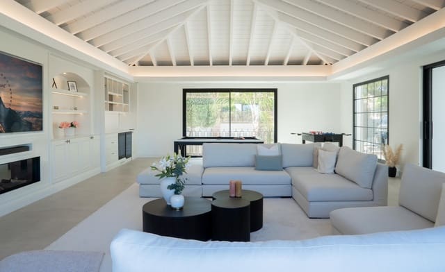 Chalet de 5 habitaciones en Nueva Andalucia, Marbella en alquiler con piscina garaje - 22.000 € (Ref: 10154968)