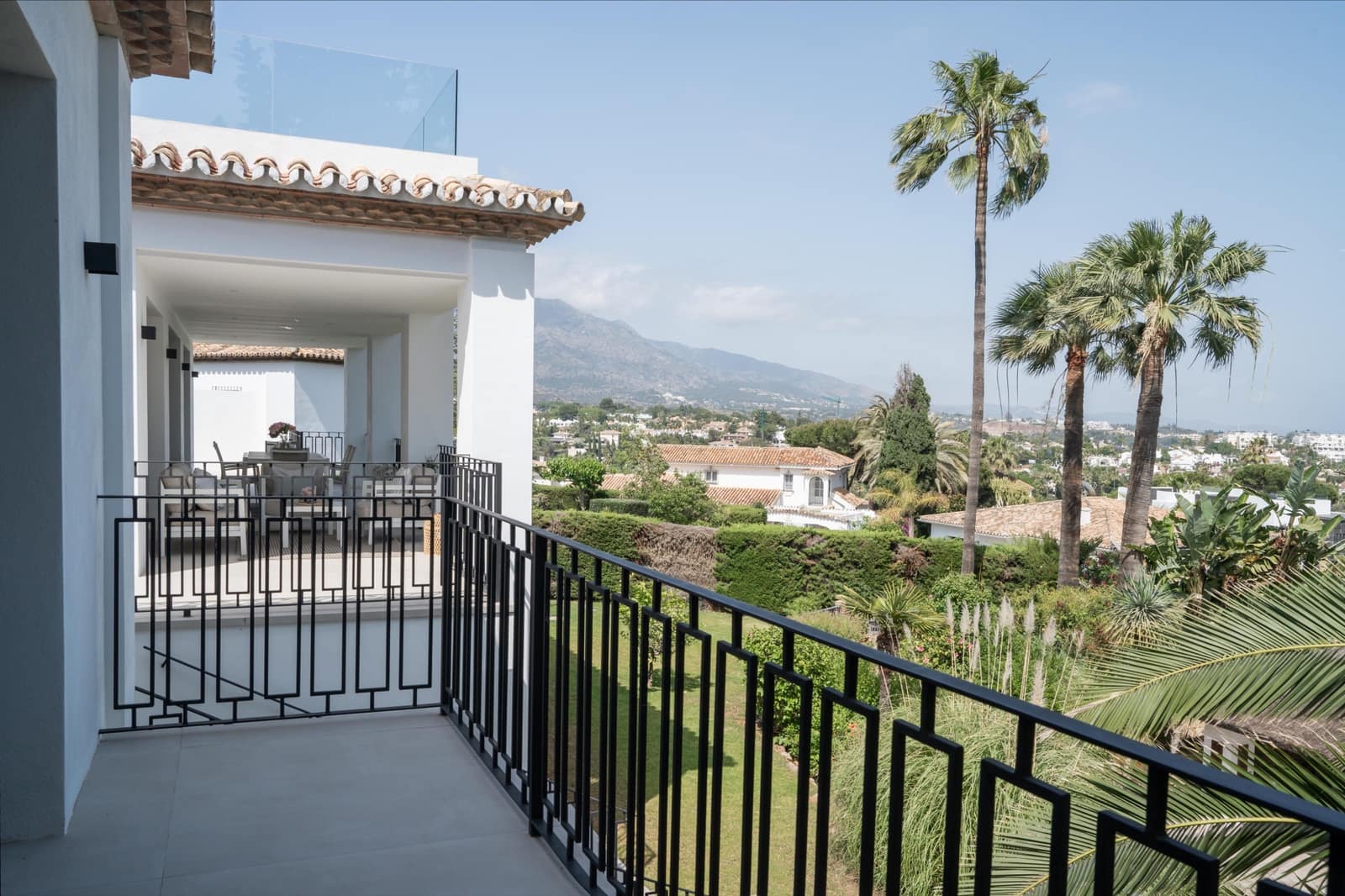 5 sovrum Villa att hyra i Nueva Andalucia med pool garage - 24 000 € (Ref: 10154968)