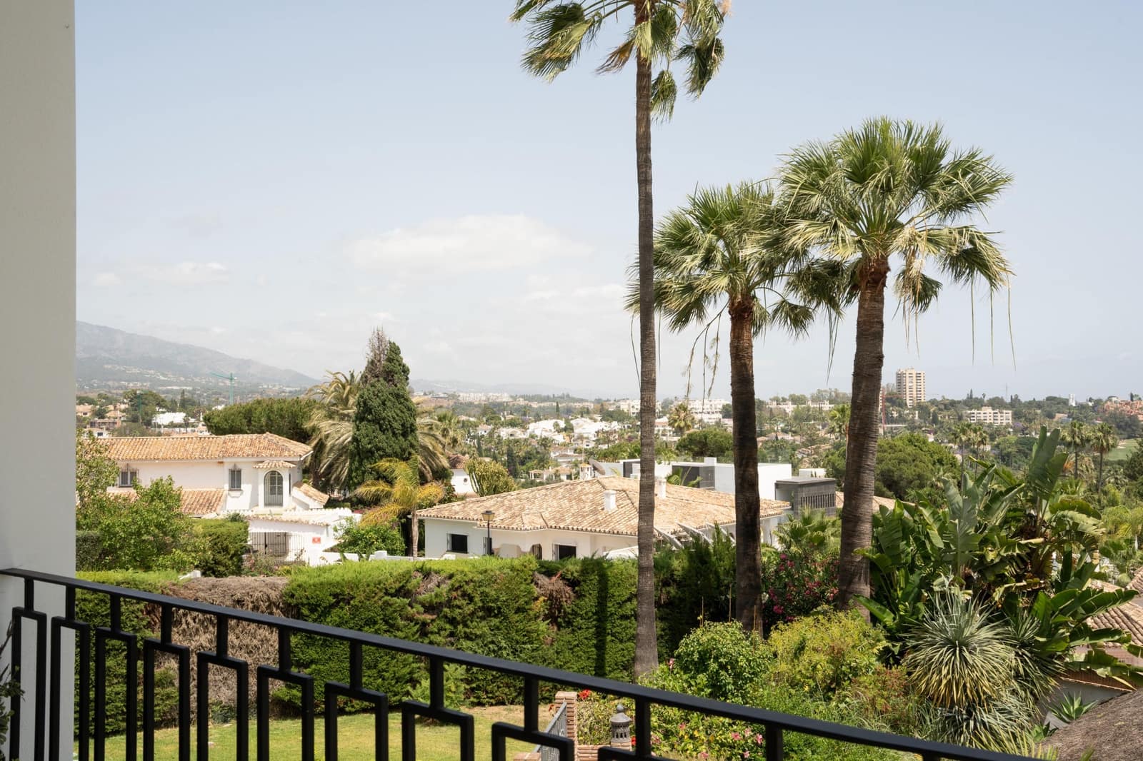 5 sovrum Villa att hyra i Nueva Andalucia med pool garage - 24 000 € (Ref: 10154968)