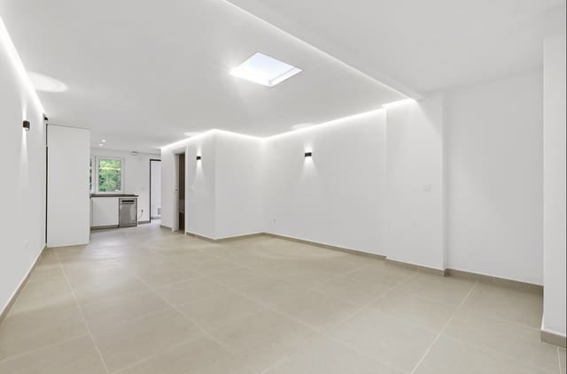 Studio til salgs i Marbella med svømmebasseng - € 150 000 (Ref: 10166397)