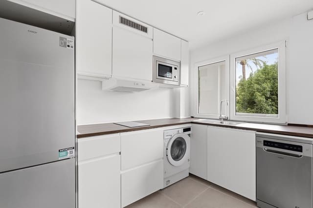 Studio til salgs i Marbella med svømmebasseng - € 150 000 (Ref: 10166397)