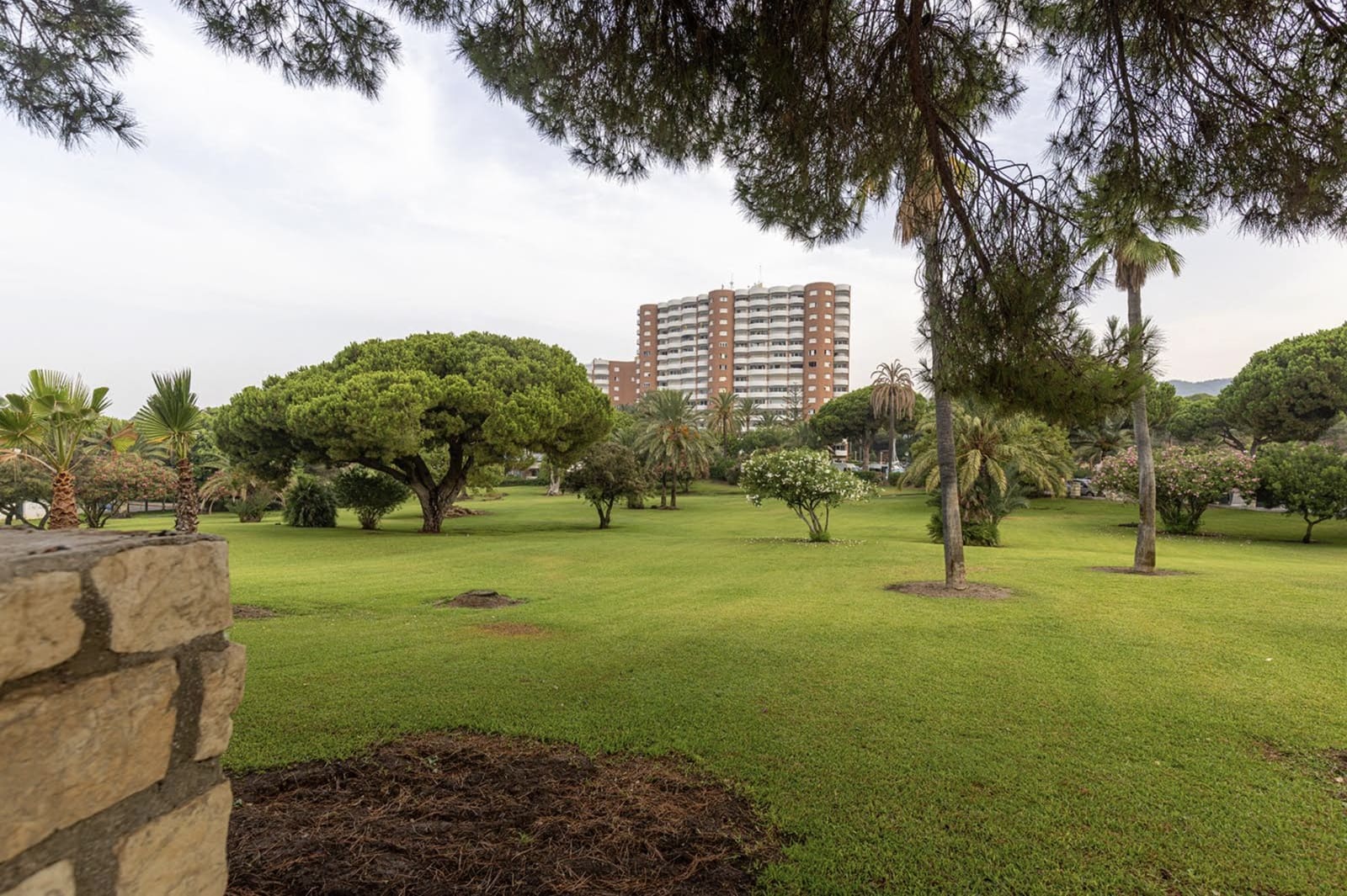 Studio til salgs i Marbella med svømmebasseng - € 150 000 (Ref: 10166397)