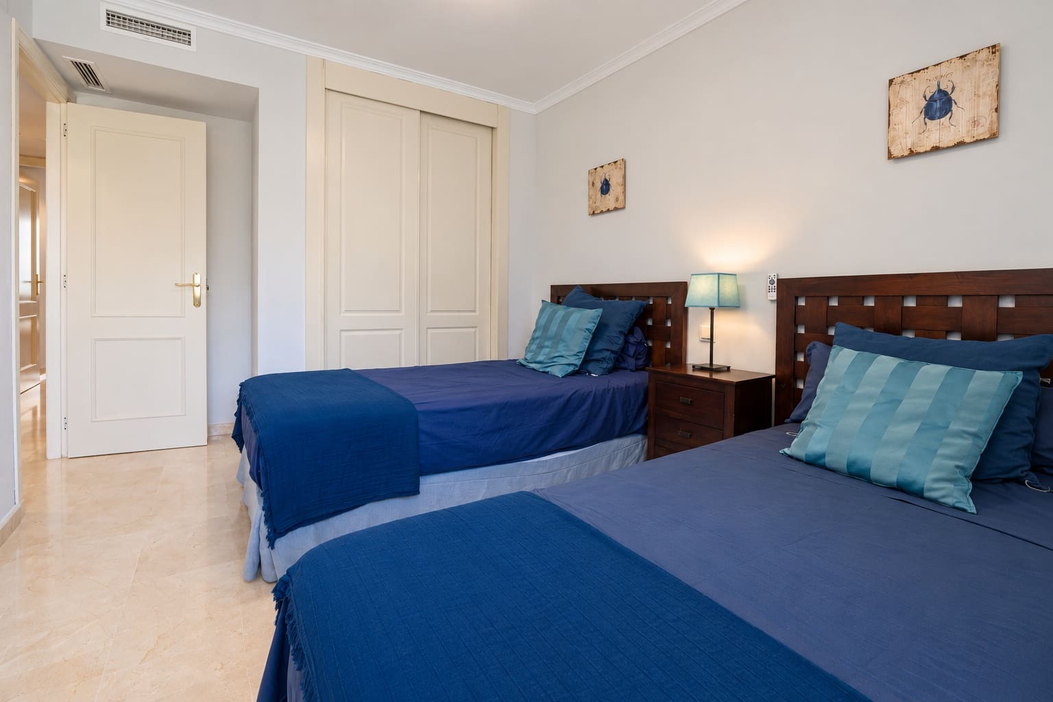 Apartamento de 3 habitaciones en Sotogrande en venta con piscina garaje - 680.000 € (Ref: 10180166)
