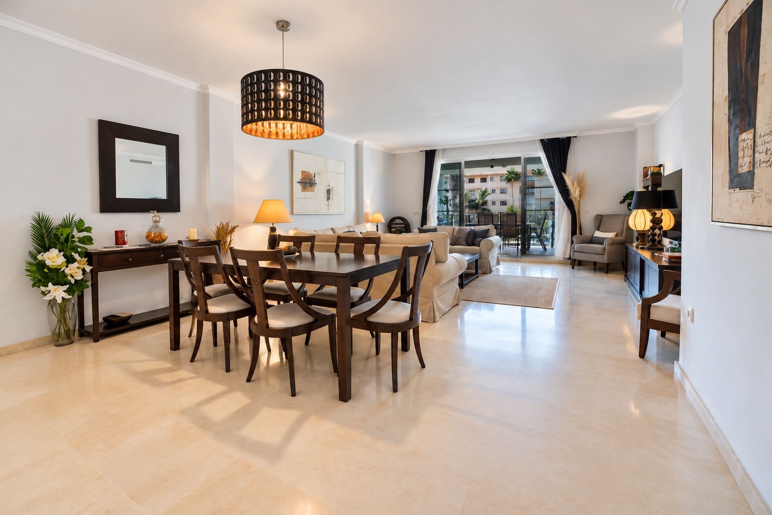 Apartamento de 3 habitaciones en Sotogrande en venta con piscina garaje - 680.000 € (Ref: 10180166)