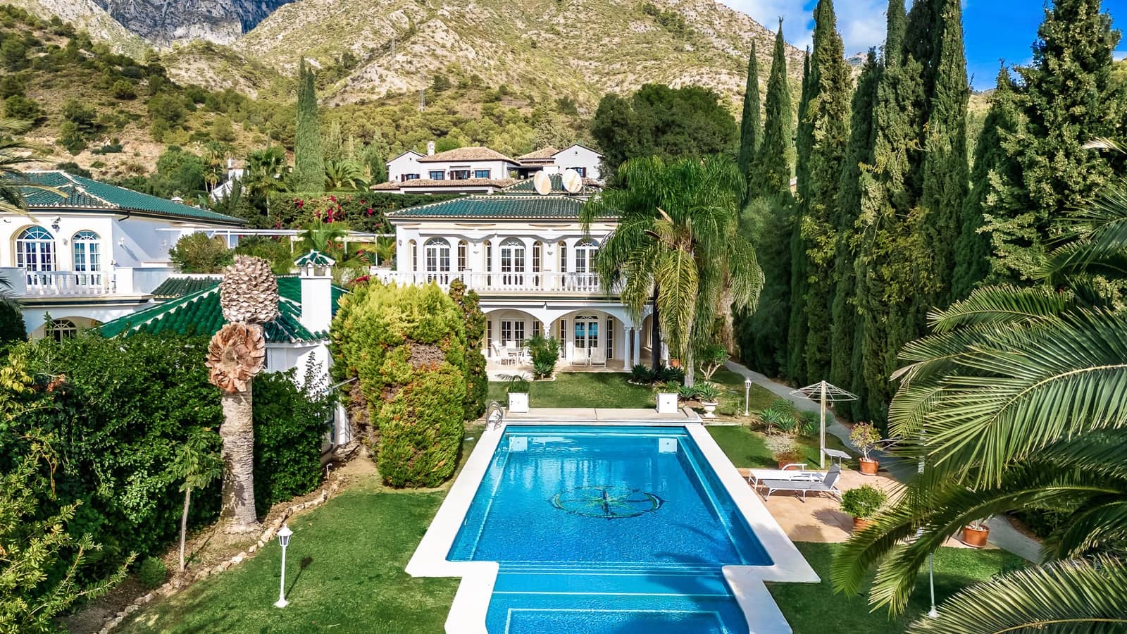 14 slaapkamer Villa te koop in Marbella met zwembad garage - € 19.850.000 (Ref: 10184662)