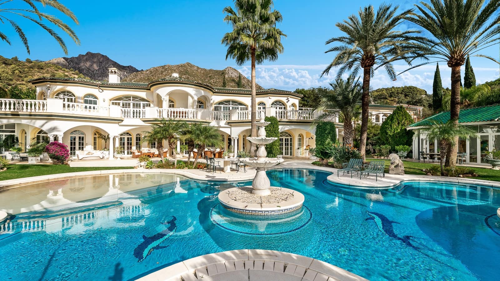 14 slaapkamer Villa te koop in Marbella met zwembad garage - € 19.850.000 (Ref: 10184662)