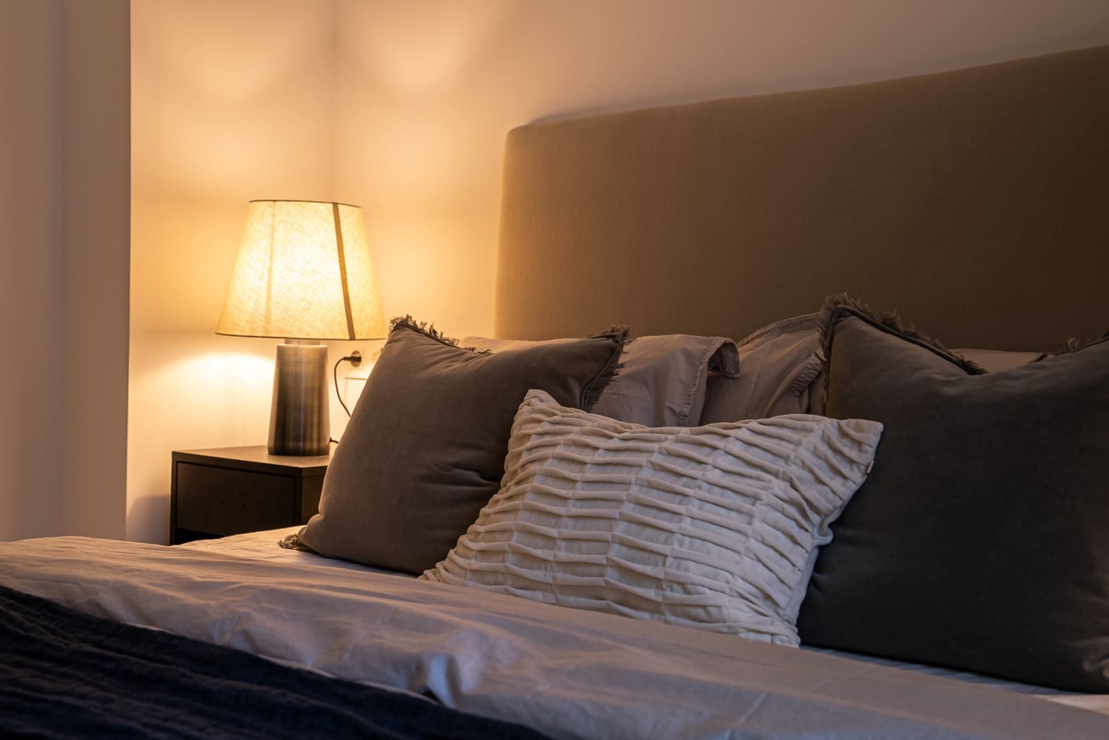 3 bedroom Apartment for sale in La Quinta with pool garage - € 695,000 (Ref: 8055173)