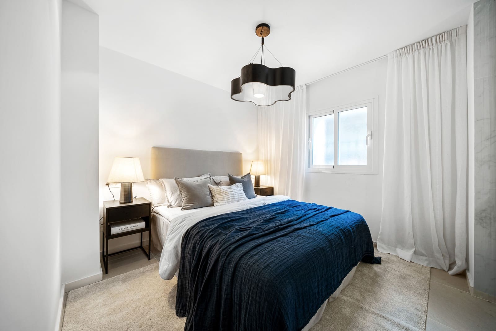 3 bedroom Apartment for sale in La Quinta with pool garage - € 695,000 (Ref: 8055173)