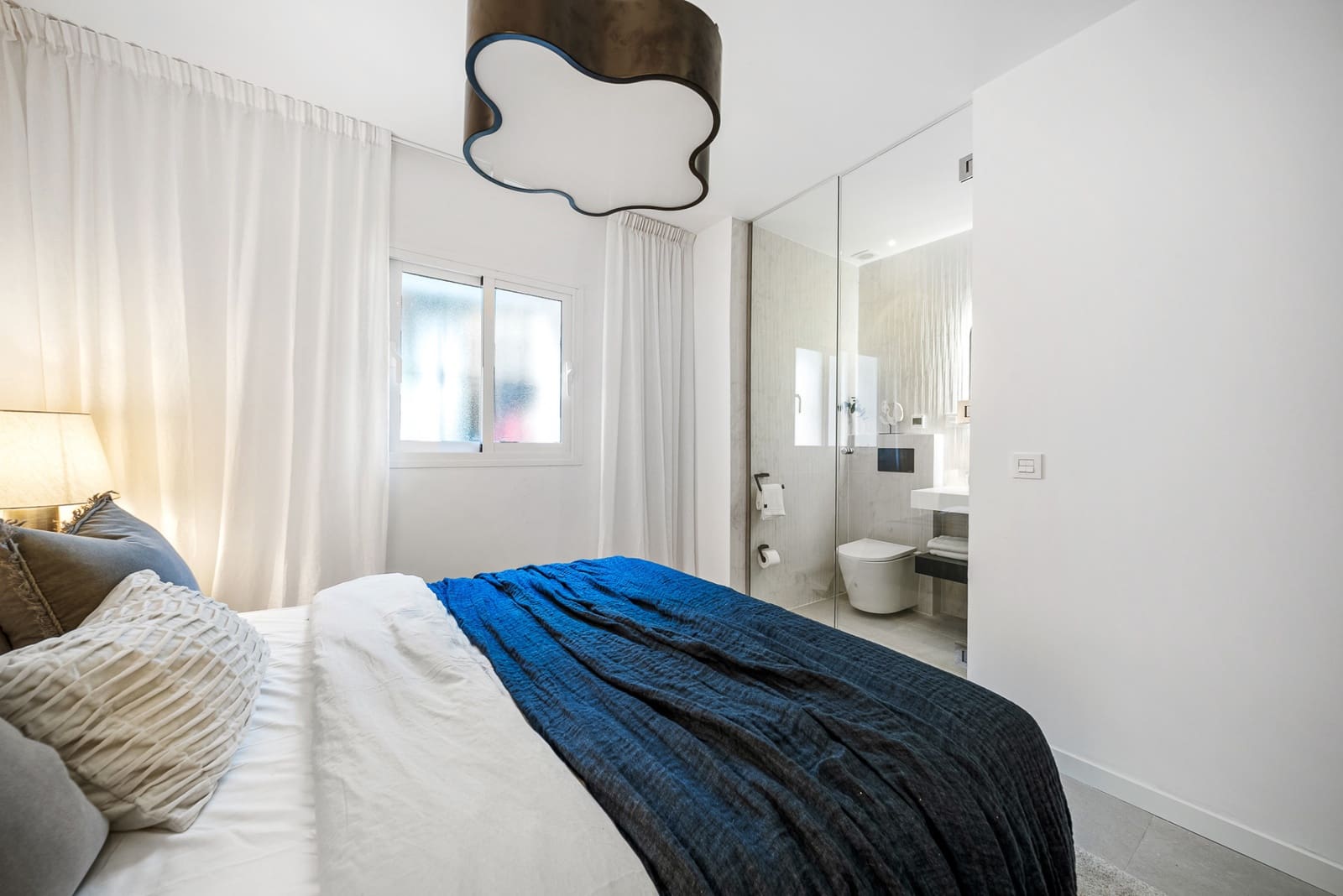 3 bedroom Apartment for sale in La Quinta with pool garage - € 695,000 (Ref: 8055173)