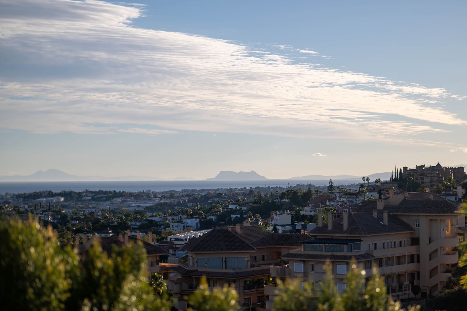 4 bedroom Villa for sale in Marbella with pool garage - € 3,250,000 (Ref: 8061140)