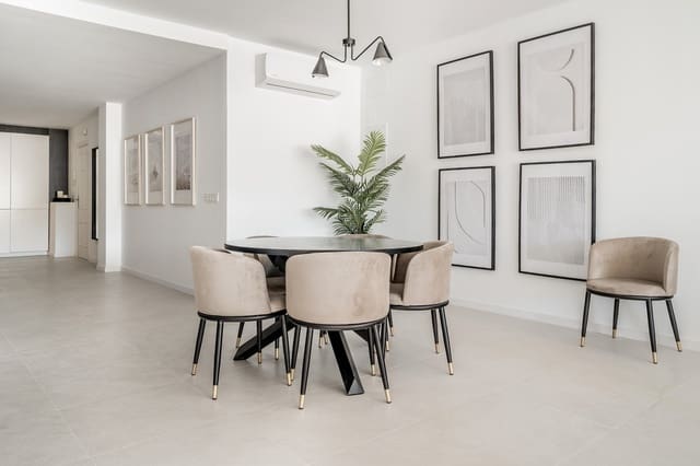 Apartamento de 4 habitaciones en La Quinta, Benahavís en venta con piscina garaje - 595.000 € (Ref: 8063819)