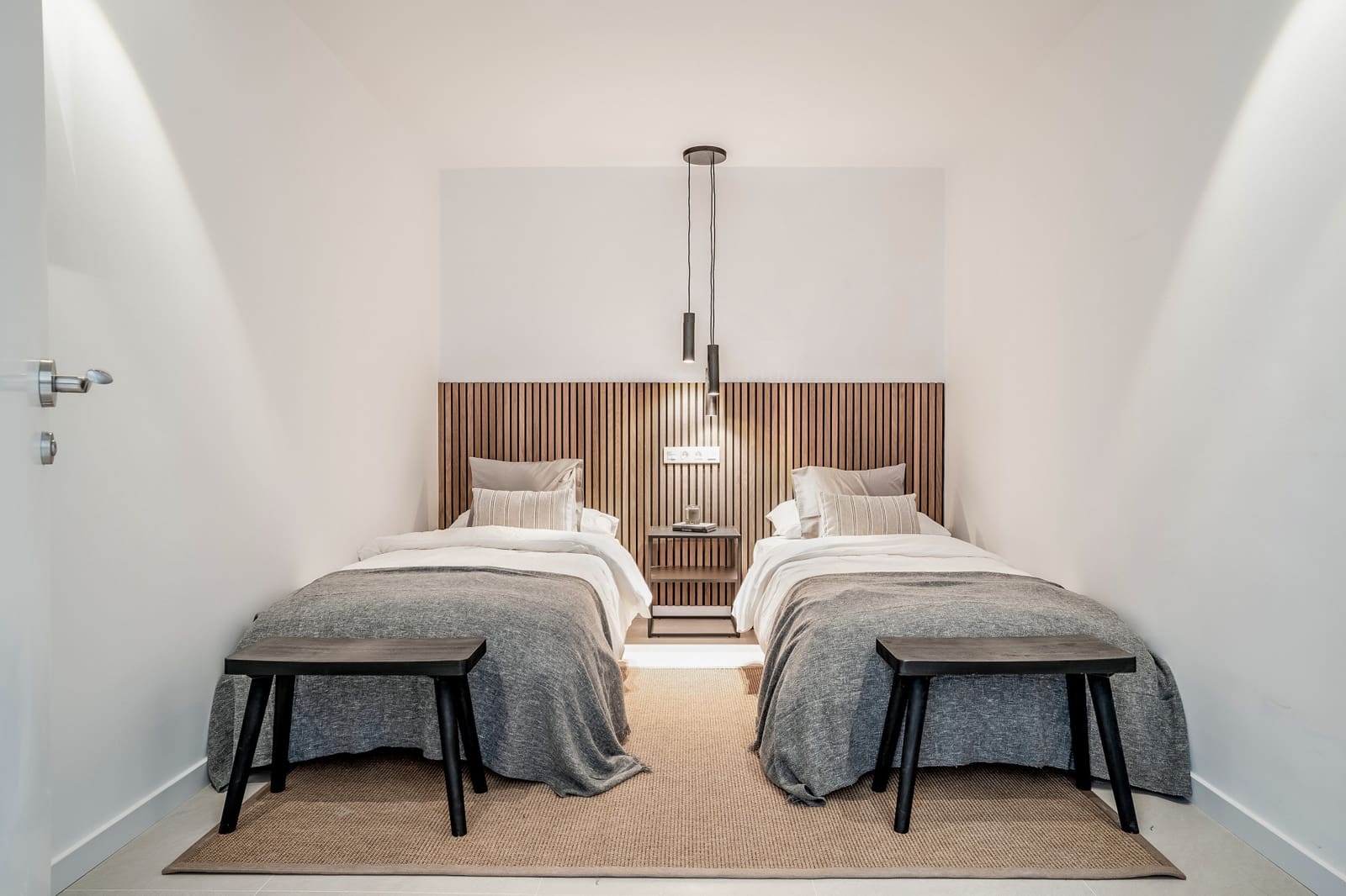 Apartamento de 4 habitaciones en La Quinta en venta con piscina garaje - 595.000 € (Ref: 8063819)