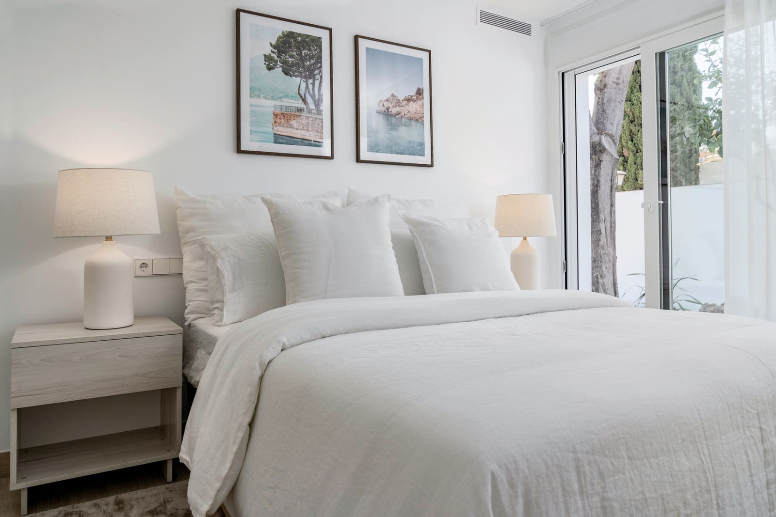 4 sypialnia Willa na sprzedaż w Nueva Andalucia z basenem garażem - 1 395 000 € (Ref: 8069964)