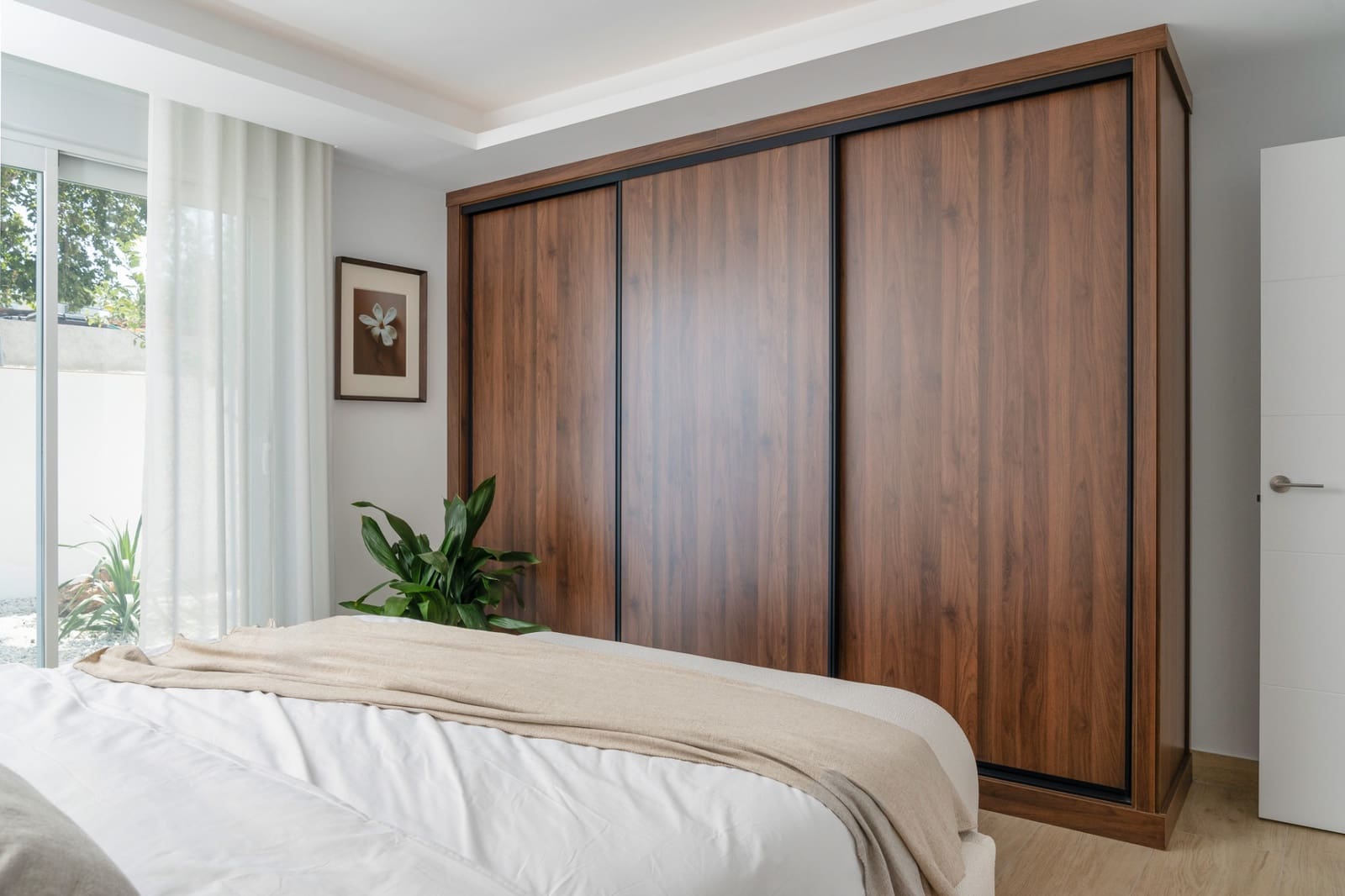 4 sypialnia Willa na sprzedaż w Nueva Andalucia z basenem garażem - 1 395 000 € (Ref: 8069964)