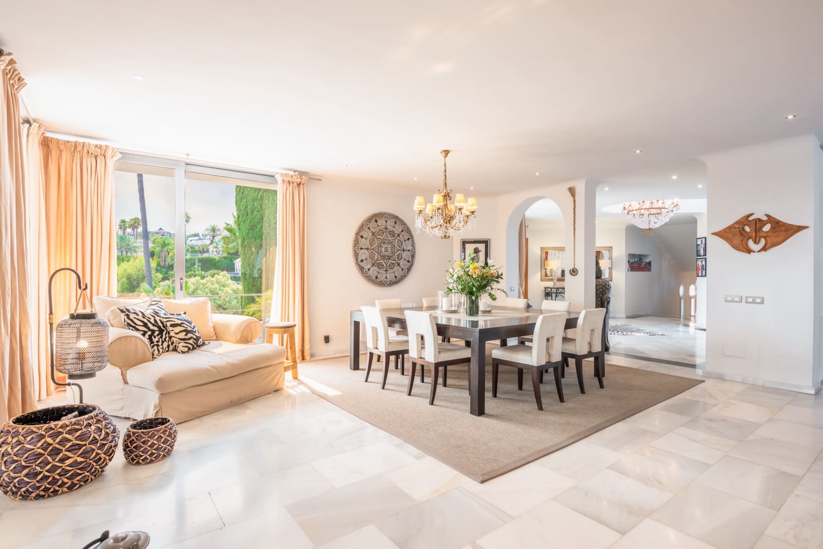 4 soveværelse Villa til salg i Nueva Andalucia med swimmingpool garage - € 3.950.000 (Ref: 8085106)