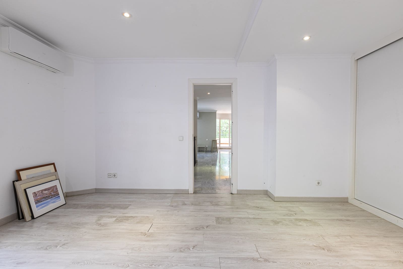 3 slaapkamer Appartement te koop in Marbella met zwembad garage - € 445.000 (Ref: 8114418)