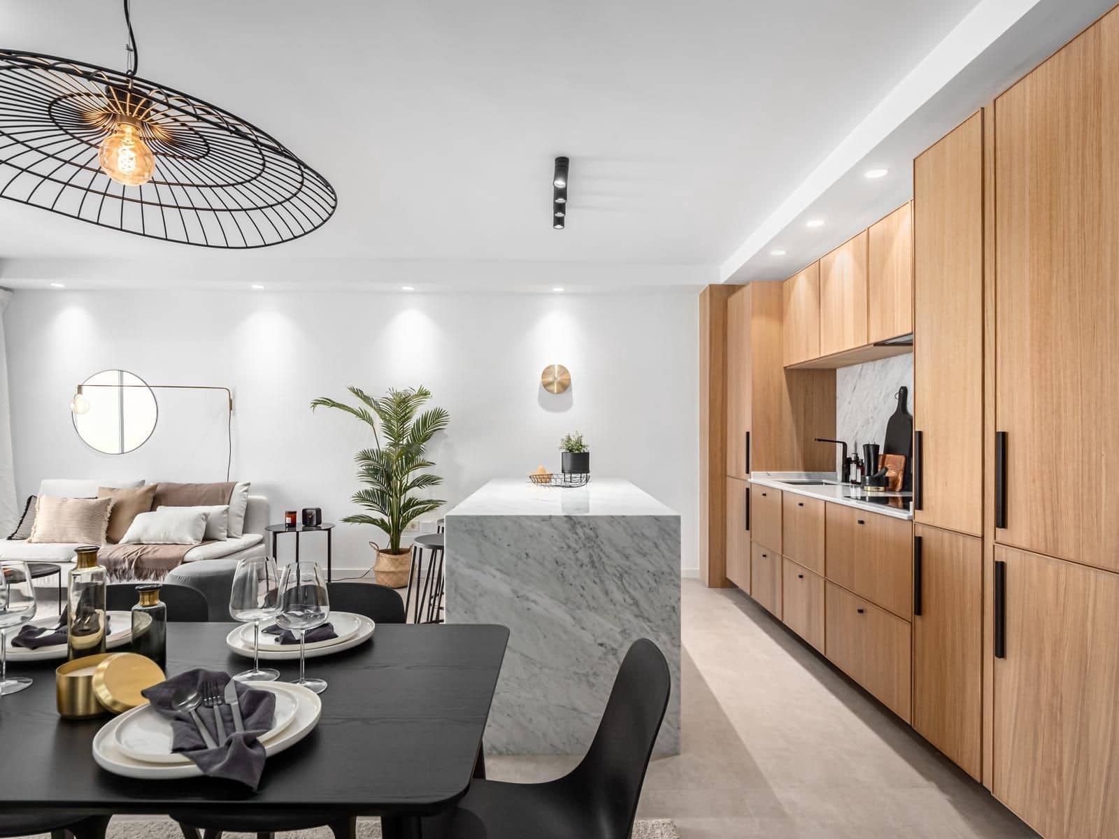 Apartamento de 3 habitaciones en Nueva Andalucia en venta con piscina - 650.000 € (Ref: 8174579)