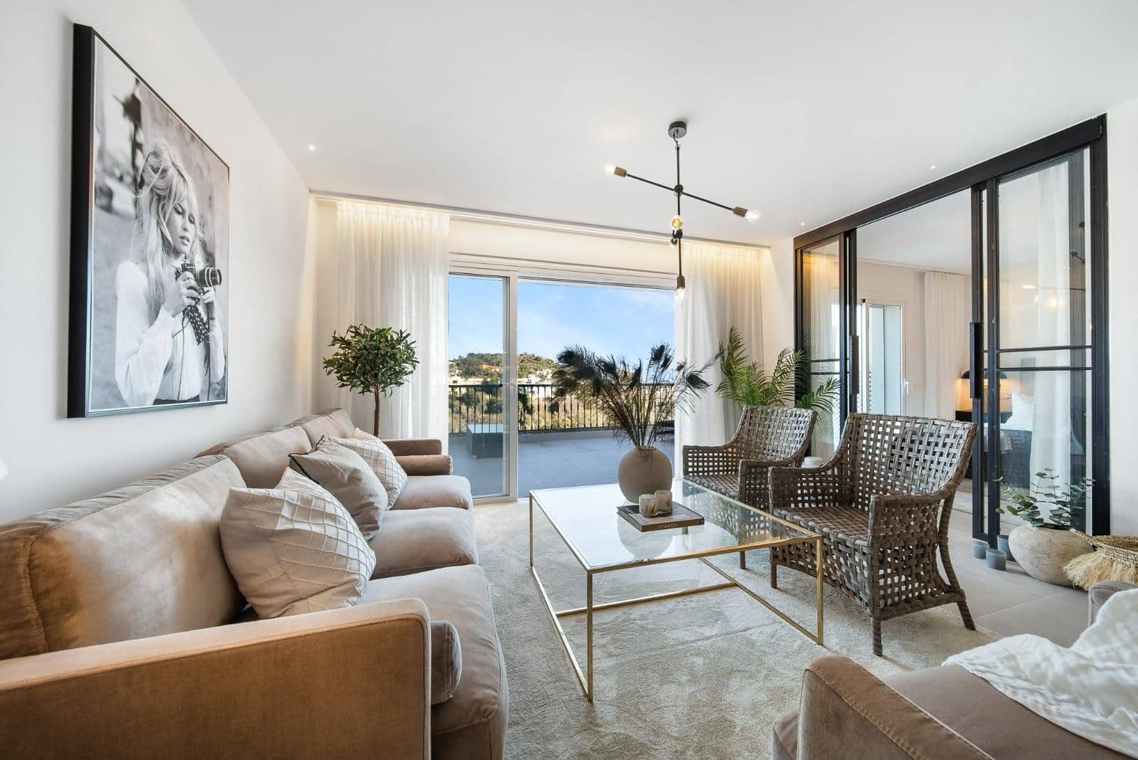 3 bedroom Apartment for sale in Benahavis with pool garage - € 695,000 (Ref: 8187862)