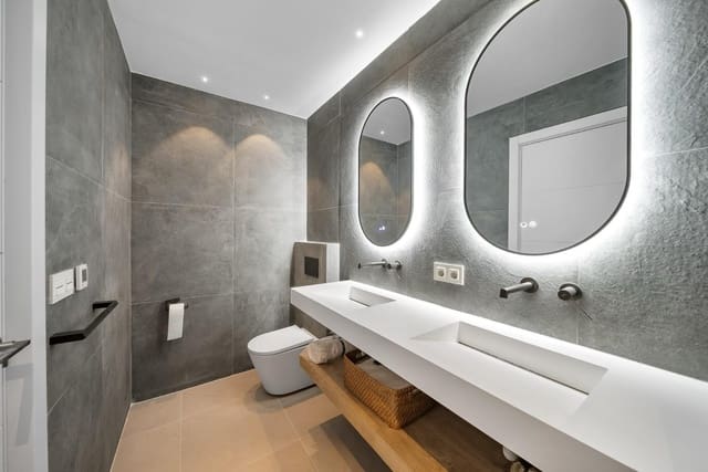 Apartamento de 3 habitaciones en Benahavís pueblo, Benahavís en venta con piscina garaje - 695.000 € (Ref: 8187862)