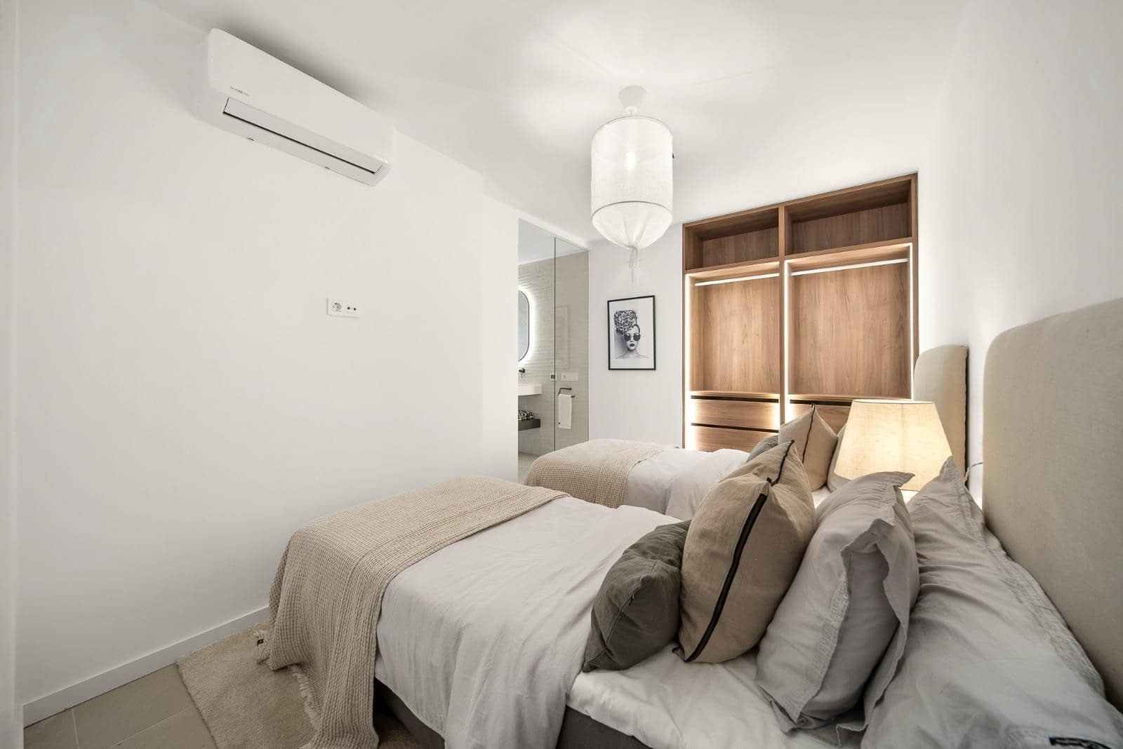 3 bedroom Apartment for sale in Benahavis with pool garage - € 695,000 (Ref: 8187862)