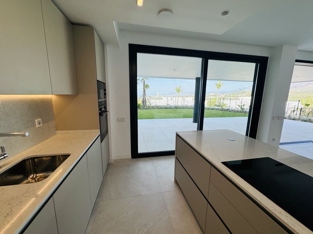 3 quarto Apartamento para venda em Marbella com piscina garagem - 1 500 000 € (Ref: 8251407)