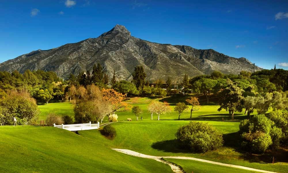 3 soveværelse Lejlighed til salg i Nueva Andalucia med swimmingpool garage - € 649.000 (Ref: 8327583)