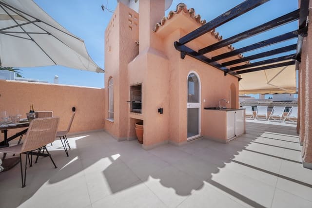 3 soveværelse Byhus til salg i La Dama de Noche - La Alzambra, Marbella med swimmingpool garage - € 675.000 (Ref: 8339618)