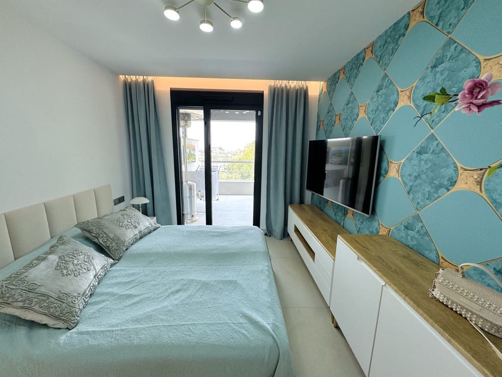 3 bedroom Apartment for sale in Benahavis with pool garage - € 750,000 (Ref: 8434276)