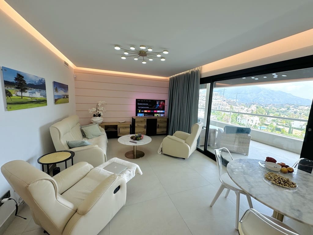 3 bedroom Apartment for sale in Benahavis with pool garage - € 750,000 (Ref: 8434276)