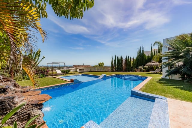 5 sovrum Villa till salu i Los Arqueros - Puerto del Almendro, Benahavís med pool garage - 2 150 000 € (Ref: 8461932)