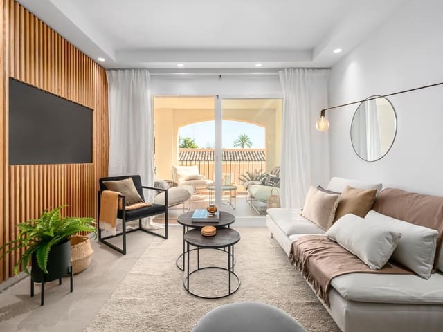 3 makuuhuone Huoneisto myytävänä paikassa Marbella mukana uima-altaan - 650 000 € (Ref: 8639352)