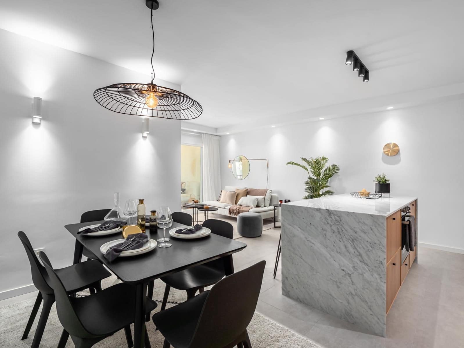 3 makuuhuone Huoneisto myytävänä paikassa Marbella mukana uima-altaan - 650 000 € (Ref: 8639352)