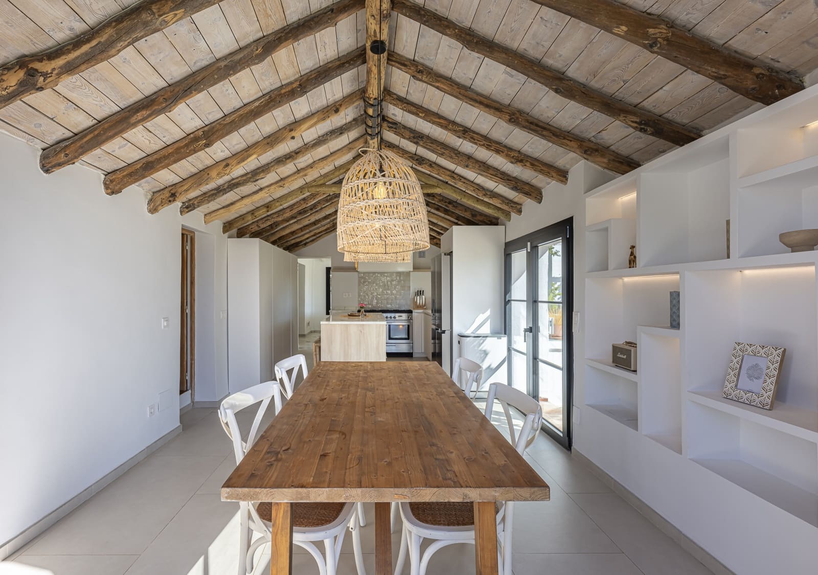 Chalet de 4 habitaciones en Guadalmina en venta con piscina garaje - 1.650.000 € (Ref: 8881829)