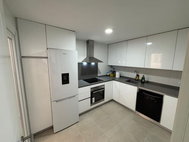 2 makuuhuone Huoneisto myytävänä paikassa Rodeo Alto - Guadaiza - La Campana, Marbella mukana uima-altaan 
autotalli - 375 000 € (Ref: 8881830)