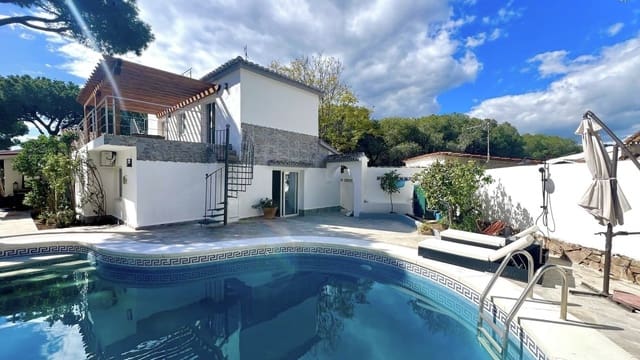 4 chambre Villa/Maison à vendre à Marbella avec piscine garage - 1 290 000 € (Ref: 8937236)