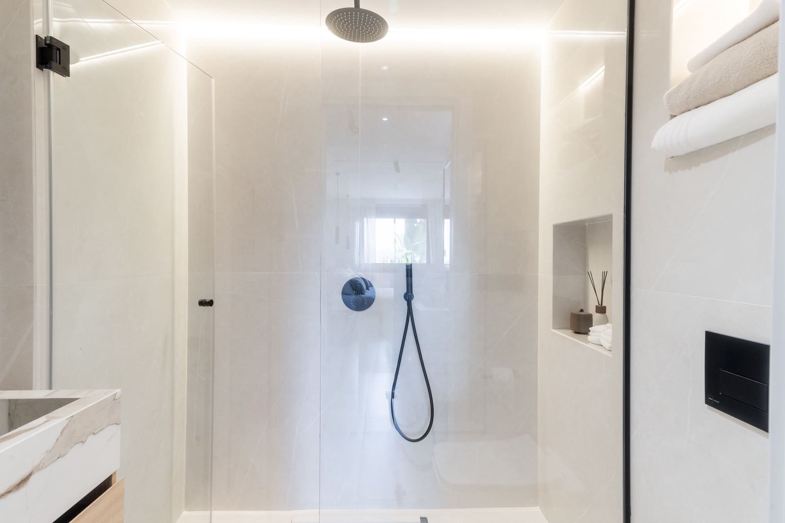 3 makuuhuone Huoneisto myytävänä paikassa Marbella mukana uima-altaan 
autotalli - 899 000 € (Ref: 8941214)